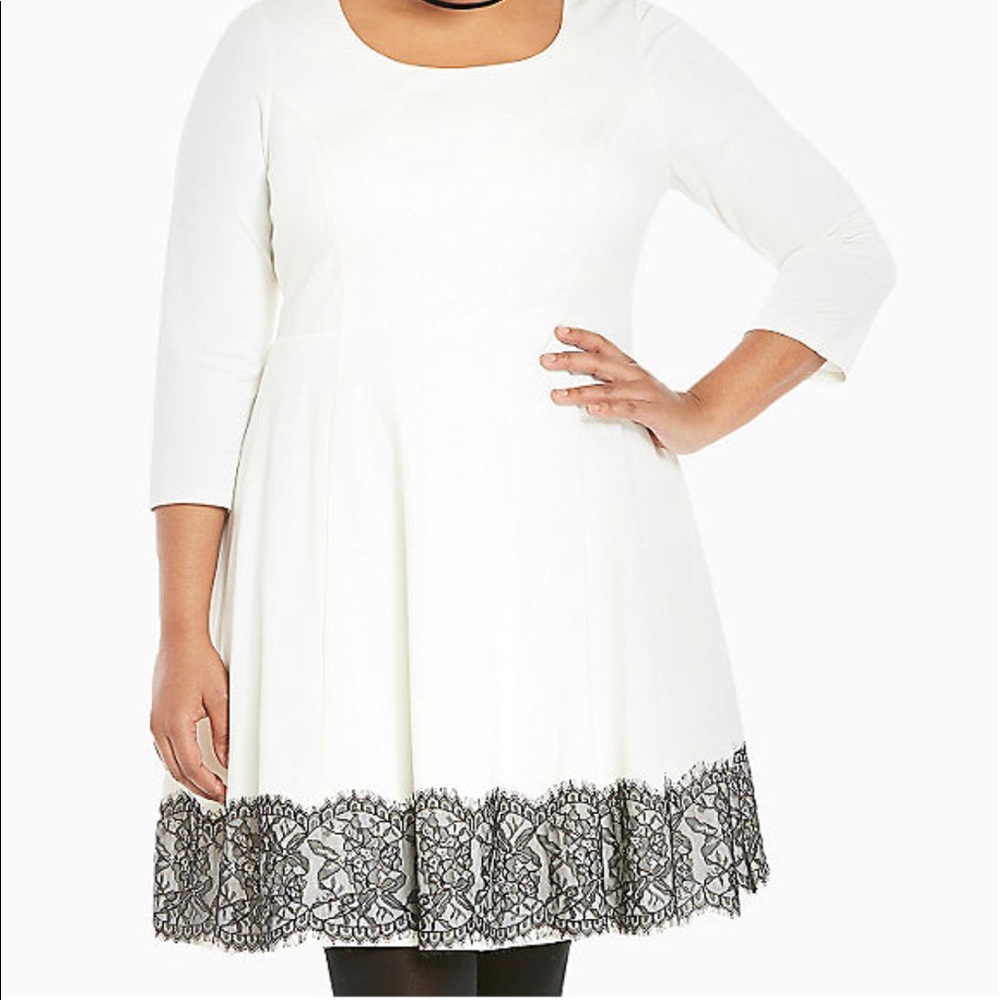 NWT 3/4 Sleeve White Skater Dress w/ Black Lace